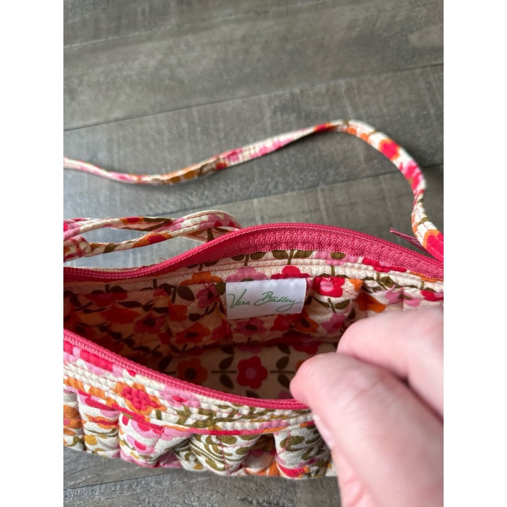 Vera Bradley 2011 Folkloric Small Crossbody Handbag Purse All In One Wristlet - Picture 4 of 6